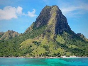 Efek Gempa M 7,7, Mercusuar Ikonik di Nuca Molas Tak Bisa Lagi Didaki Turis