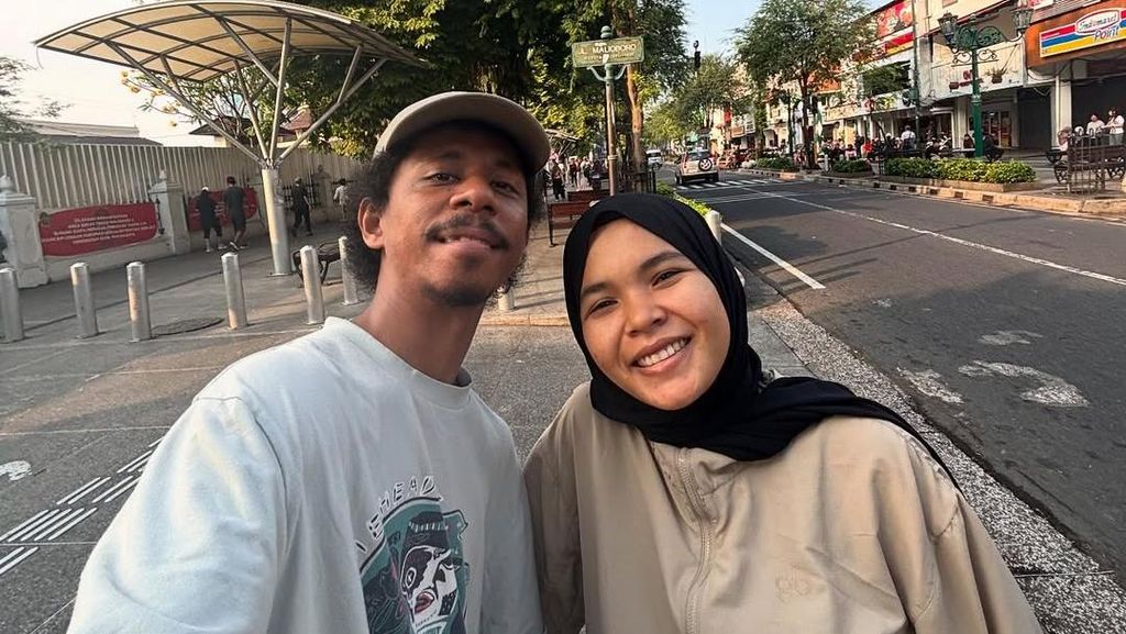Momen Raim Laode Pertama Kali Tamasya Bareng Komang Usai 3 Tahun Nikah