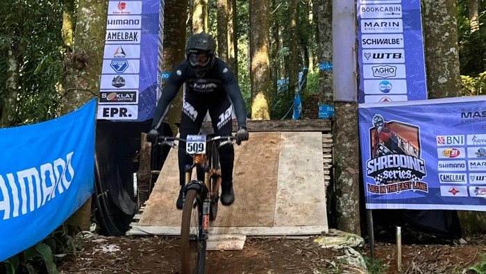 Shredding Together Series 2 sedang bergulir. Ajang ini berlangsung di BCL Park Sukabumi pada 26-27 Juli 2025.