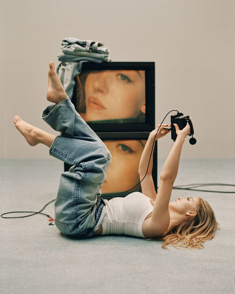 Sydney Sweeney di Kampanye American Eagle