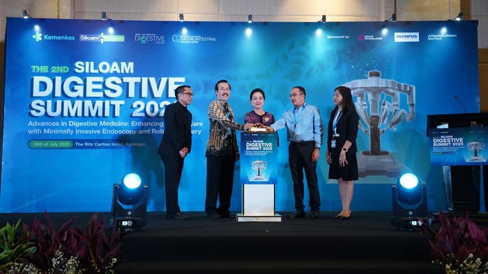 Teknologi Penanganan Penyakit Pencernaan Jadi Sorotan di Siloam Summit 2025