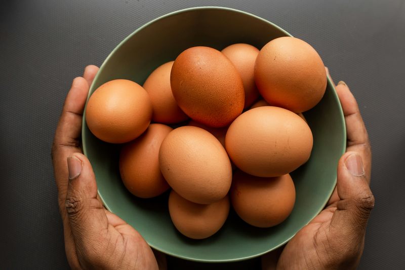 Semangkok telur ayam