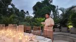 Thariq-Aaliyah Rayakan Anniversary Sambil Makan Malam Romantis