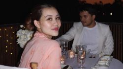 10 Pasangan Seleb Paling Populer 2025