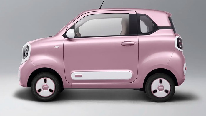 Besturn Pony EV. Besturn Pony EV.