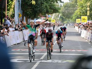 Pebalap Belanda Sabet Juara Etape Pertama Tour de Banyuwangi Ijen 2025