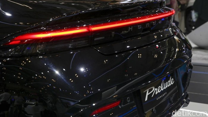 Honda Prelude Bangkit, Tampil Futuristik di GIIAS 2025 HEV. Model legendaris ini terakhir muncul pada 2001 silam.