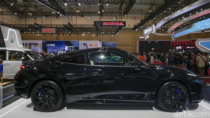 Honda Prelude Bangkit, Tampil Futuristik di GIIAS 2025 HEV. Model legendaris ini terakhir muncul pada 2001 silam.
