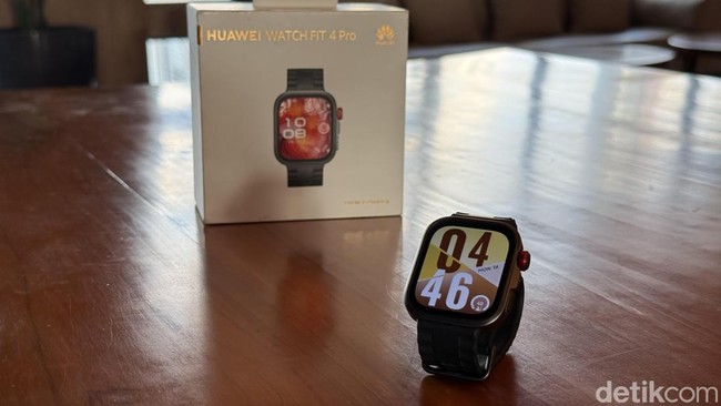 Review Huawei Watch Fit 4 Pro: Smartwatch Sporty Rasa Premium Rp 3 Jutaan