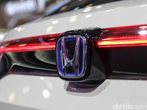 Honda Catat 1.908 SPK Selama GIIAS 2025, Brio Masih Jadi Tulang Punggung