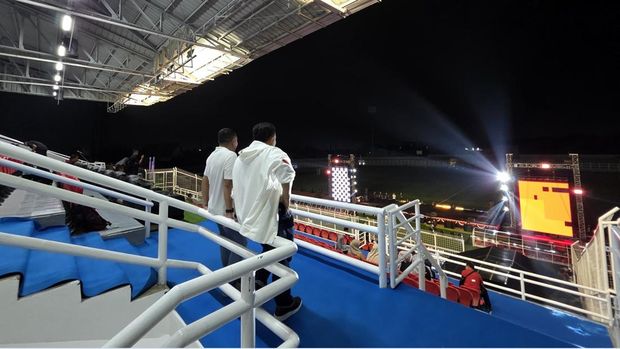 Kakorlantas Polri Irjen Agus Suryonugroho mengecek persiapan launching Bhayangkara Presisi Lampung FC dan Stadion Sumpah Pemuda di Bandar Lampung. (dok Istimewa)