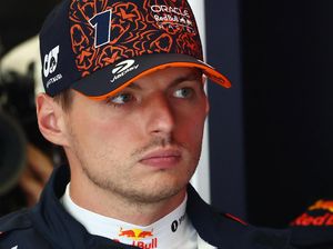 Verstappen Akan Bertahan di Red Bull Musim Depan
