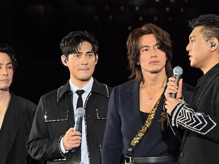 Personel F4 kembali menjadi tamu istimewa konser band Mayday di Beijing.