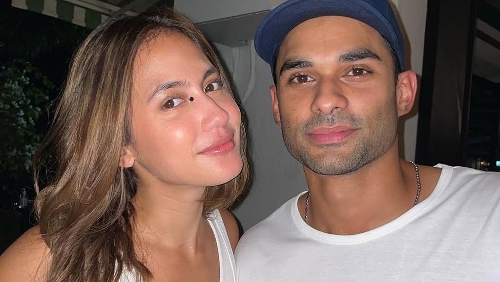 Pevita Pearce Bolak-balik Jakarta, Bali, Kuala Lumpur demi Suami dan Kerja