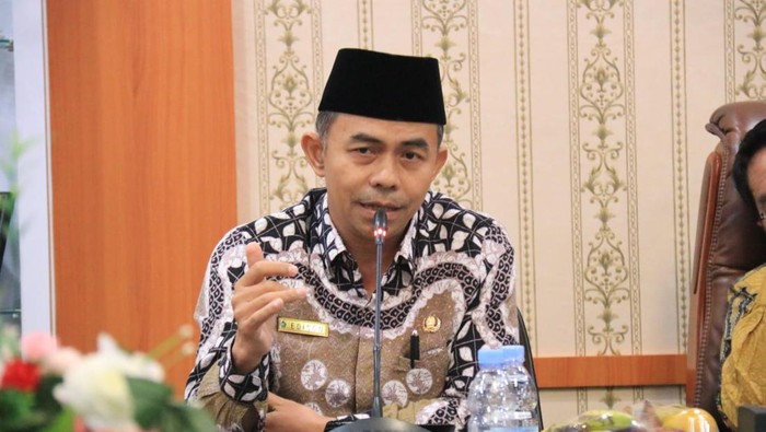 Plt Kakanwil Kemenag Sumbar Edison (Foto: Dok Kemenag Sumbar)