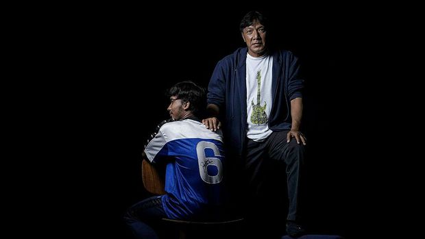 Robi Darwis dan Robby Darwis.