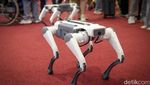 Robot Anjing Argos Curi Perhatian di Booth Jaecoo GIIAS 2025