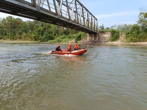Lansia di Kabupaten Lahat Tenggelam di Sungai Saat Memancing