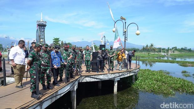 Teknologi Ponton dan Conveyor merupakan hasil inovasi Pusat Peralatan Angkatan Darat (Puspalad)