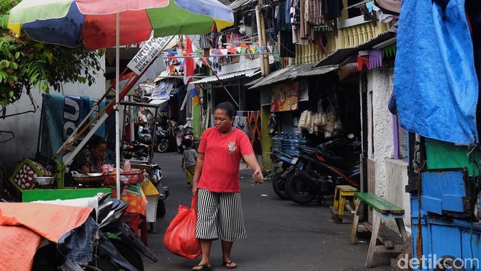 Angka Kemiskinan di Jakarta Turun Segini Gubernur DKI Jakarta Pramono Anung mengatakan angka kemiskinan di Jakarta tahun ini mengalami penurunan. Segini datanya.