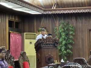 Bupati Klungkung Jawab PU Fraksi DPRD soal RPJMD 2025-2029, Fokus Bidang Ini