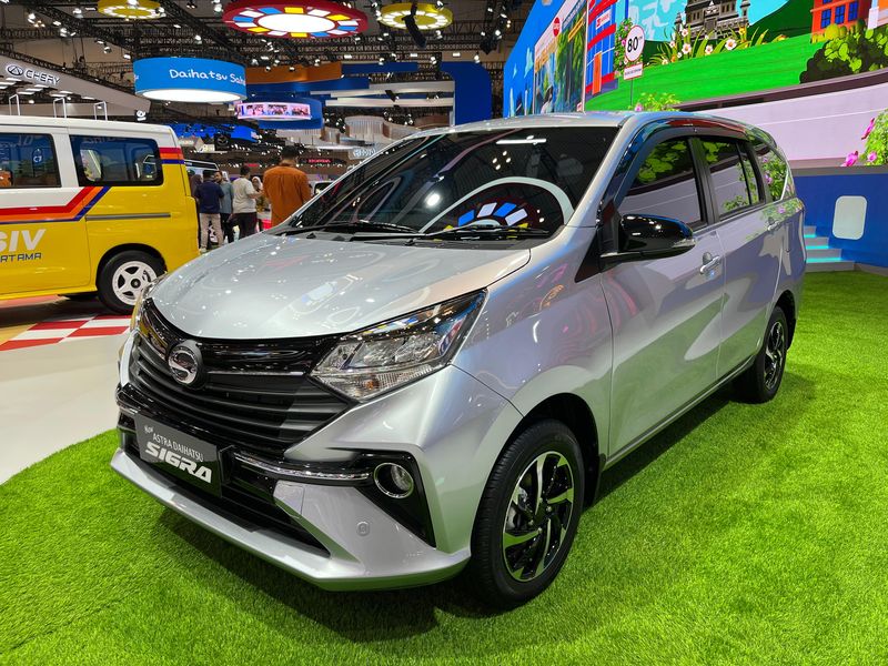 Daihatsu segarkan tampilan Sigra R Deluxe