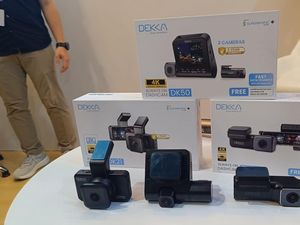 Dashcam Bukan Cuma Aksesori: Jadi Saksi, Rekam Tiga Sisi, Tambahan ADAS