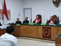 2 Pemberi Suap Proyek Pokir DPRD OKU Dituntut Hukuman Berbeda