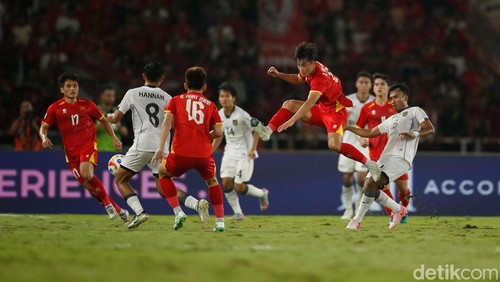 Final Piala AFF U-23 mempertemukan Indonesia vs Vietnam. Pertandingan digelar di Stadion Utama Gelora Bung Karno, Selasa (29/7/2025) pukul 20.00 malam WIB.
