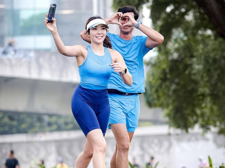 27 Menit Gisel dan Cinta Brian Lari Bareng Rayakan Ultah