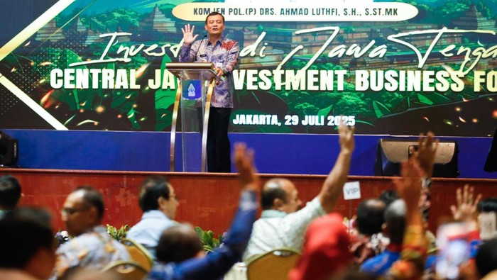 Gubernur Jateng Ahmad Luthfi