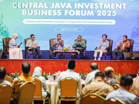 Gubernur Jateng, Ahmad Luthfi, di acara Central Java Investment Business Forum (CJIBF) 2025 di Hotel Bidakara Jakarta, Selasa (29/7/2025).