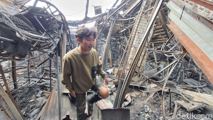 Hanan, pedagang di Pasar Taman Puring yang terbakar