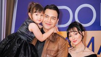 Jonas Rivanno dan Asmirandah sudah menikah sejak Desember 2013. Mereka pun telah dikaruniai satu orang anak. (Foto: dok Instagram jonas.rivanno)
