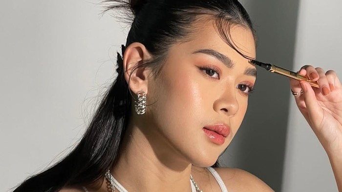 kayra miendra
