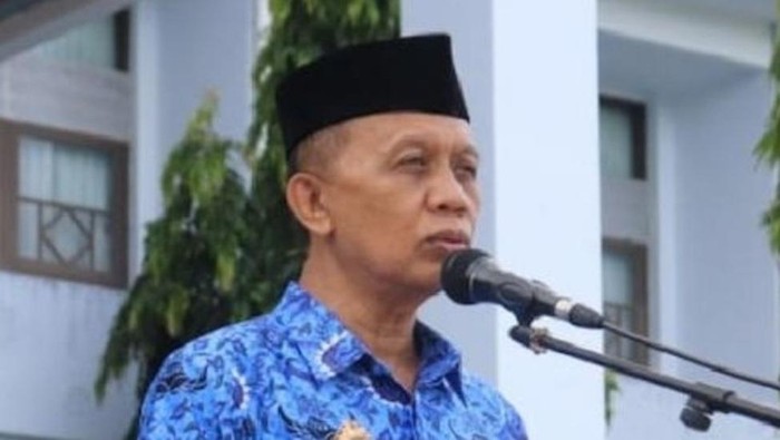 Mantan Sekda Kepulauan Selayar Marjani Sultan meninggal dunia di Makassar.