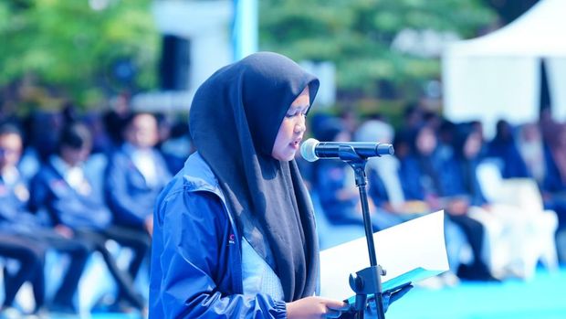 Momen buruh apresiasi Kapolri (dok.Polri)