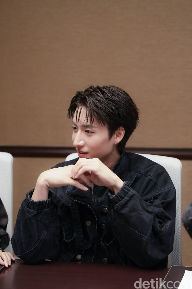 Boyband T-Pop PERSES Jung saat interview eksklusif dengan detikpop di sebuah hotel kawasan Jakarta Pusat pada Sabtu (26/7/2025).