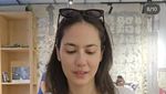 Potret Pevita Pearce Saat Menikmati Minuman Matcha Favoritnya!