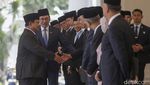 Prabowo Sambut Kunjungan PM Malaysia Anwar Ibrahim di Istana