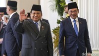 Selain konsultasi bilateral, Anwar juga akan mengunjungi Sekretariat ASEAN atas undangan Sekretaris Jenderal Kao Kim Hourn untuk menyampaikan pidato kebijakan terkait kepemimpinan Malaysia sebagai Ketua ASEAN pada 2025.