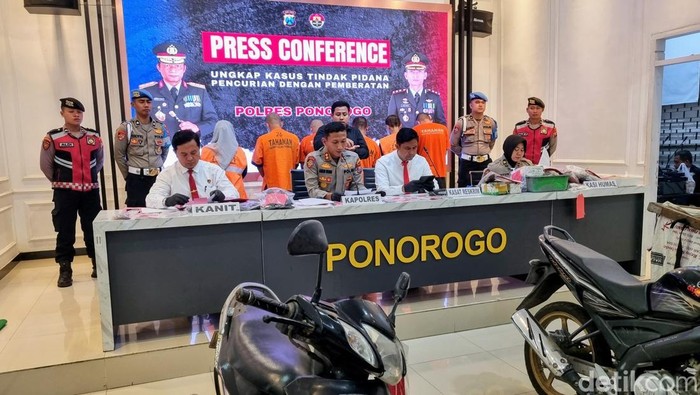 Press release curanmor di Polres Ponorogo
