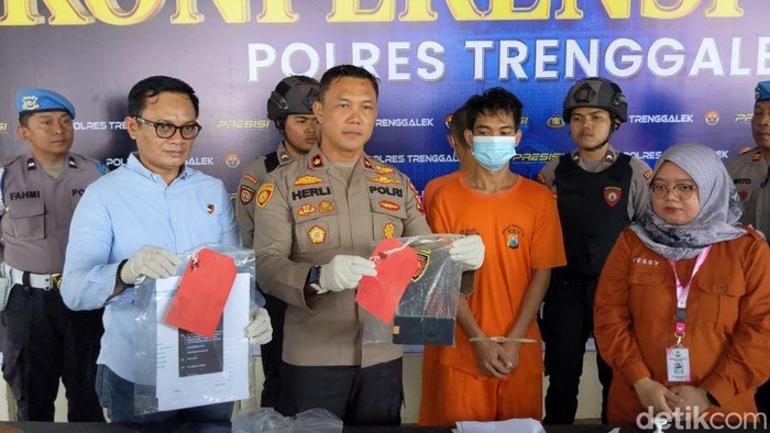 RIlis ungkap kasus penipuan iklan palsu catut nama bank pemerintah di Trenggalek.