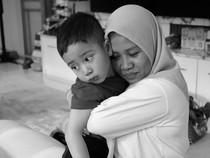 Hiks! Sus Rini, Pengasuh Rayyanza Pamit