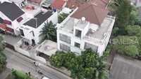 Foto: Rumah Denada di Kawasan Bintaro, Empat Lantai Tapi Jumlah Kamar Dibatasi