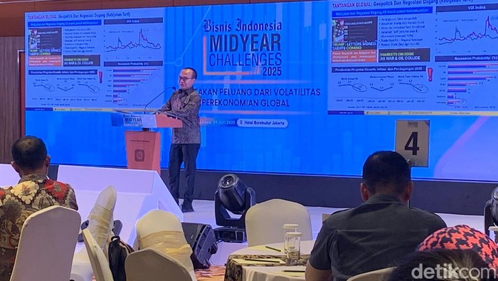 Sekretaris Kementerian Koordinator Bidang Perekonomian Susiwijono Moegiarso