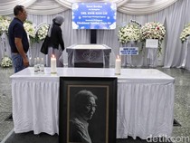 Kwik Kian Gie Dikremasi Kamis Besok, Digelar Tertutup untuk Keluarga