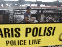 Video: Polisi Periksa 5 Saksi Terkait Kebakaran Pasar Taman Puring