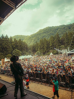 Aksi The Panturas Manggung di Fuji Rock Jepang