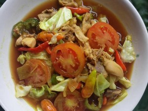 Resep Tongseng Ayam Masak Santan, Rasa Gurih Manisnya Pas!